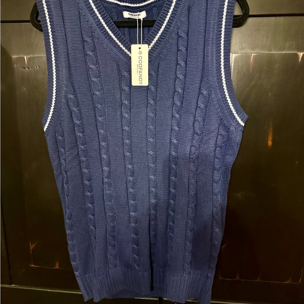 Coofandy Men’s V-Neck Sweater Vest Blue Size L NWT